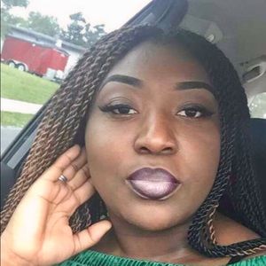 Meet your Posher, Imani